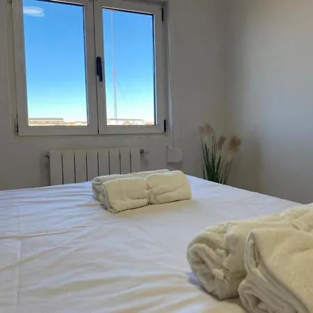 Centrico-parking Gratuito-wifi Apartmán