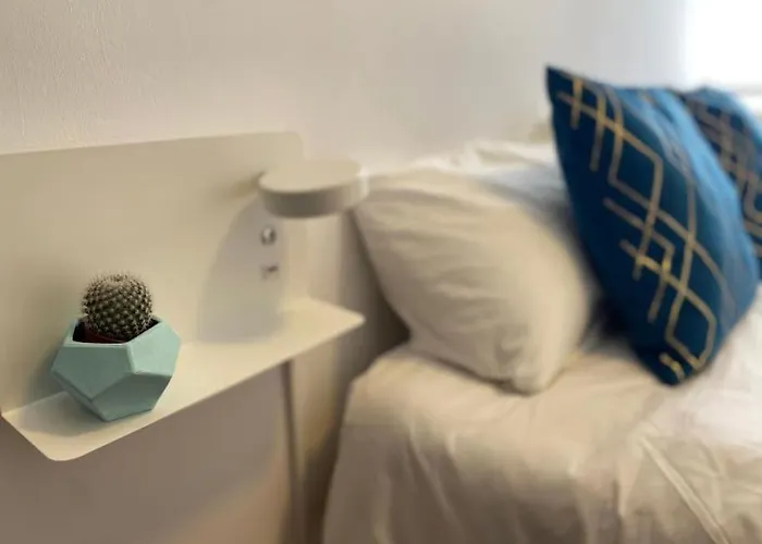 Centrico-parking Gratuito-wifi Santander